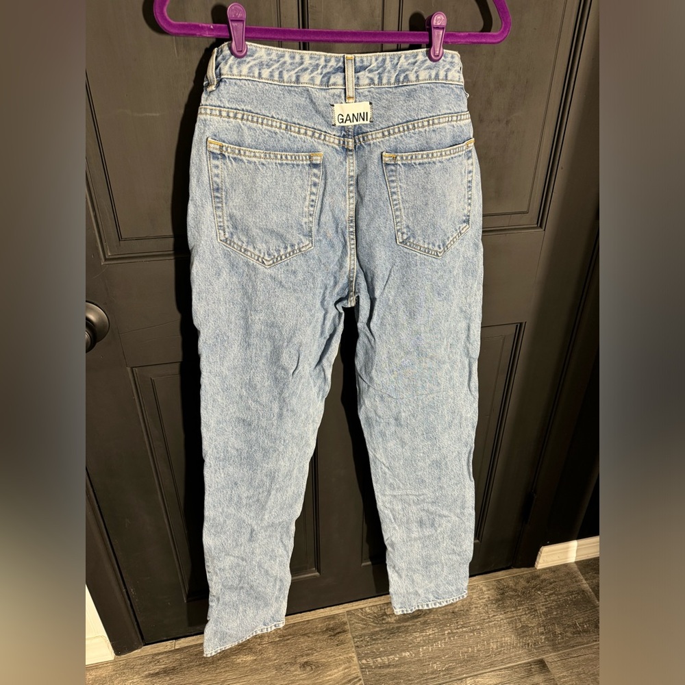 Ganni stright cut jeans size 30